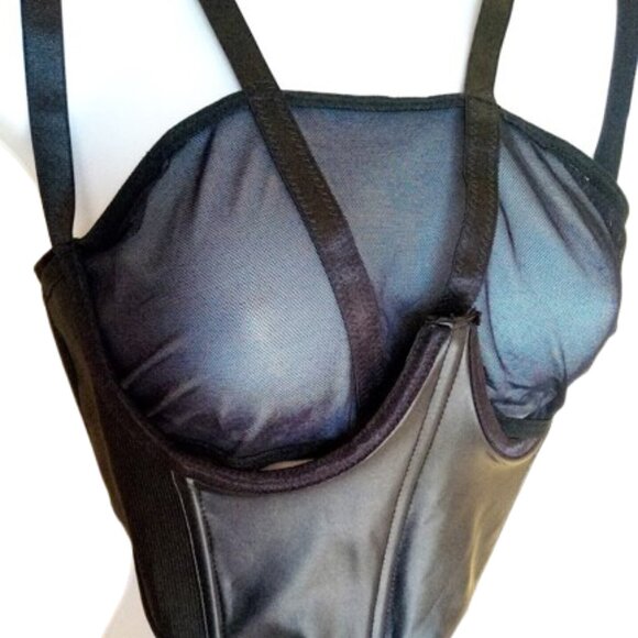 DOMINATRIX GOTH 2 piece Bra Top Set Size Large NEW NWOT - Picture 3 of 4